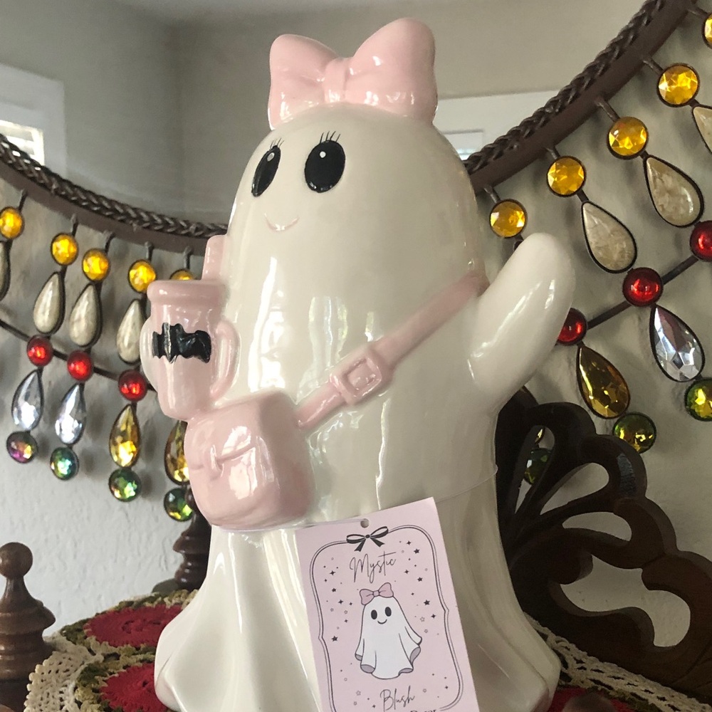 NEW Pink Bow Ghost Ceramic Halloween Figurine w/ Pink Purse & Cup - Picture 5 of 6